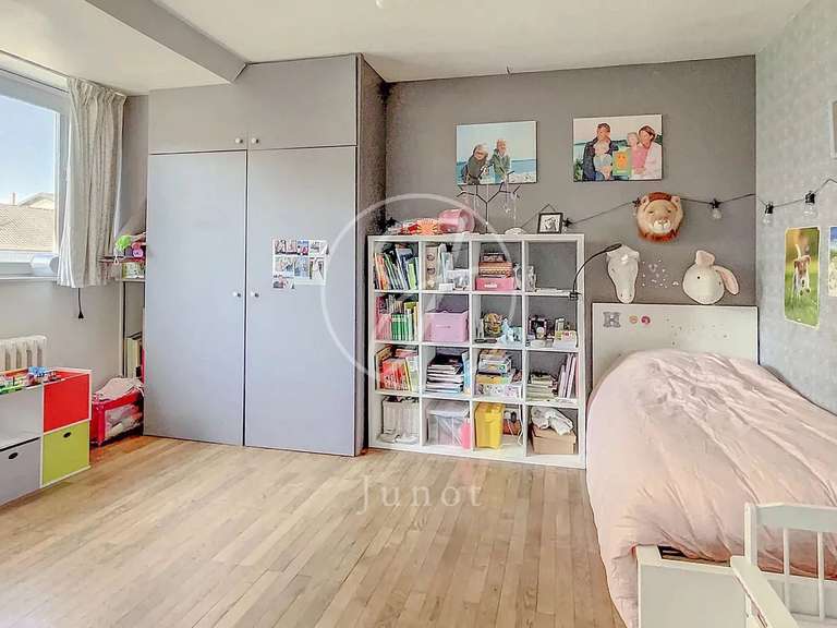 House Villeneuve-d'Ascq - 5 bedrooms - 389m²