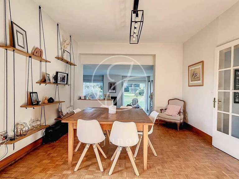 House Villeneuve-d'Ascq - 5 bedrooms - 389m²