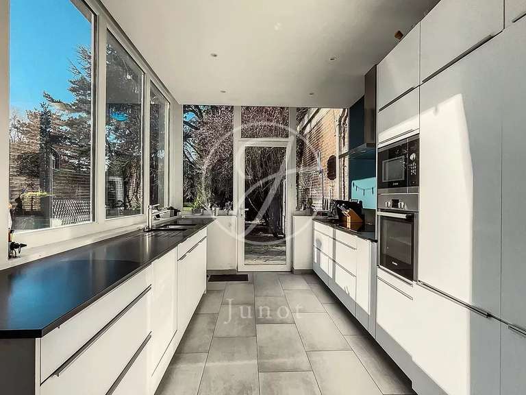 House Villeneuve-d'Ascq - 5 bedrooms - 389m²