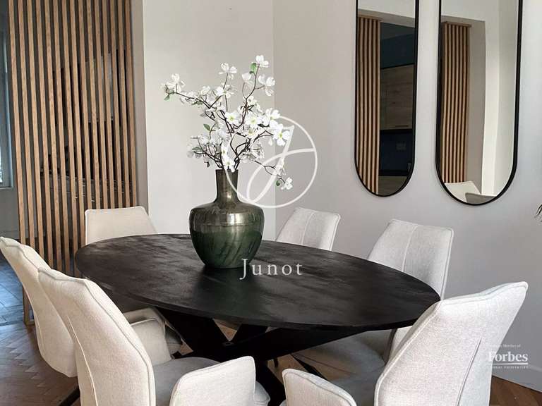 House Villeneuve-d'Ascq - 6 bedrooms - 228m²