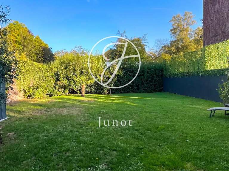 House Villeneuve-d'Ascq - 6 bedrooms - 228m²