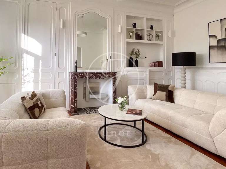 Maison Villeneuve-d'Ascq - 6 chambres - 228m²