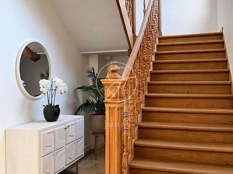 Maison Villeneuve-d'Ascq - 6 chambres - 228m²