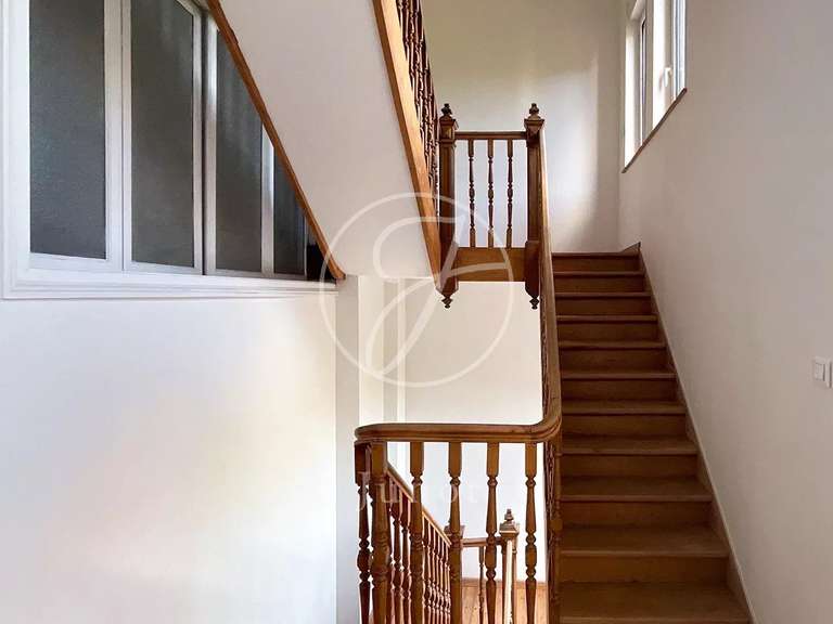 Maison Villeneuve-d'Ascq - 6 chambres - 228m²