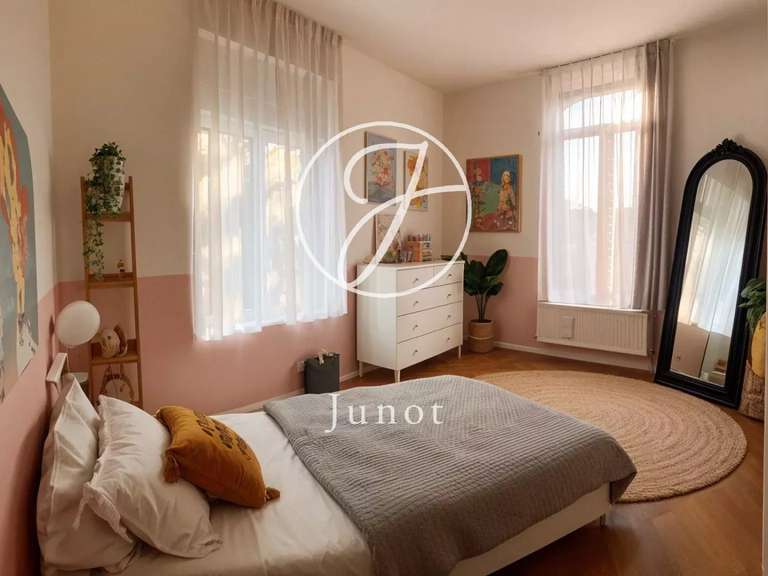 House Villeneuve-d'Ascq - 6 bedrooms - 228m²