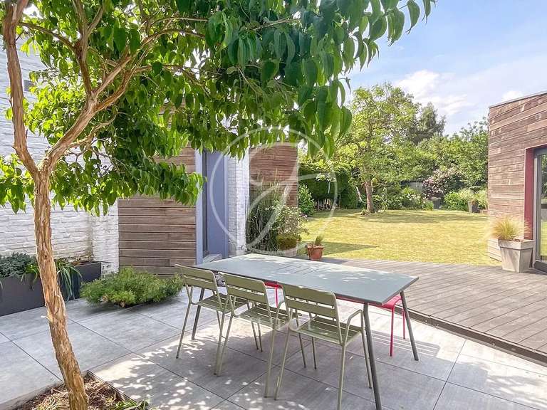 Maison Villeneuve-d'Ascq - 6 chambres - 200m²