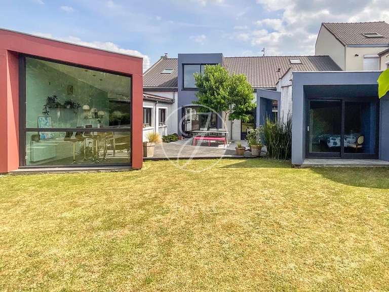 Maison Villeneuve-d'Ascq - 6 chambres - 200m²