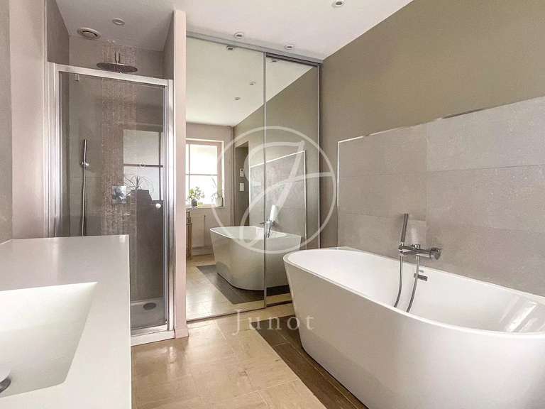 Maison Villeneuve-d'Ascq - 6 chambres - 200m²