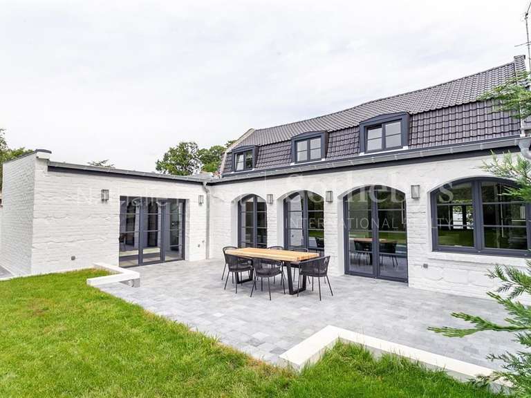 Maison Villeneuve-d'Ascq - 4 chambres - 183m²