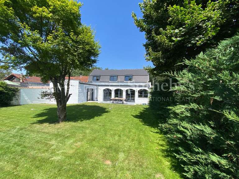 Maison Villeneuve-d'Ascq - 4 chambres - 183m²