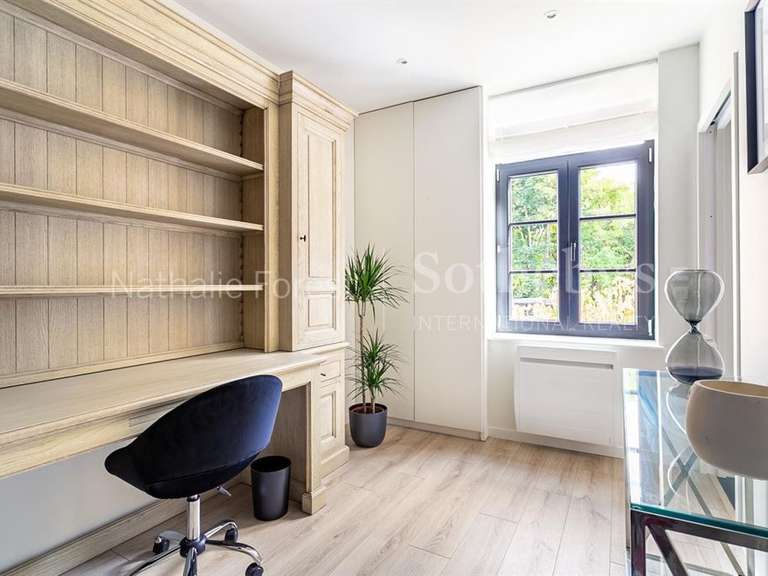 Maison Villeneuve-d'Ascq - 4 chambres - 183m²