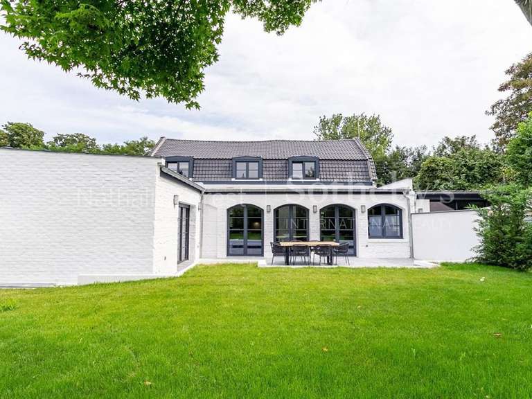 Maison Villeneuve-d'Ascq - 4 chambres - 183m²
