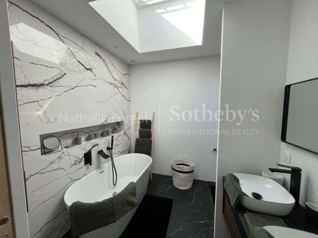 Maison Villeneuve-d'Ascq - 4 chambres - 183m²