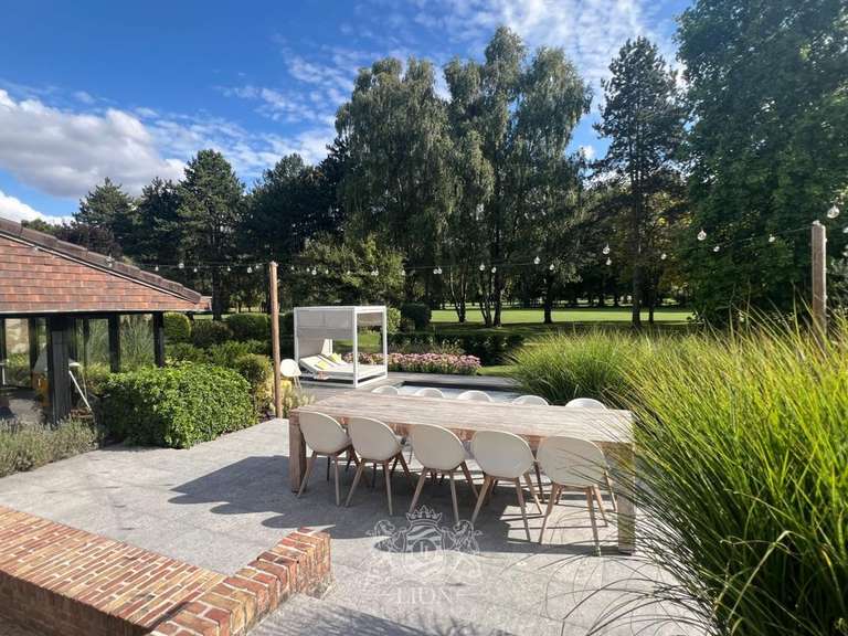 Maison Villeneuve-d'Ascq - 5 chambres - 265m²