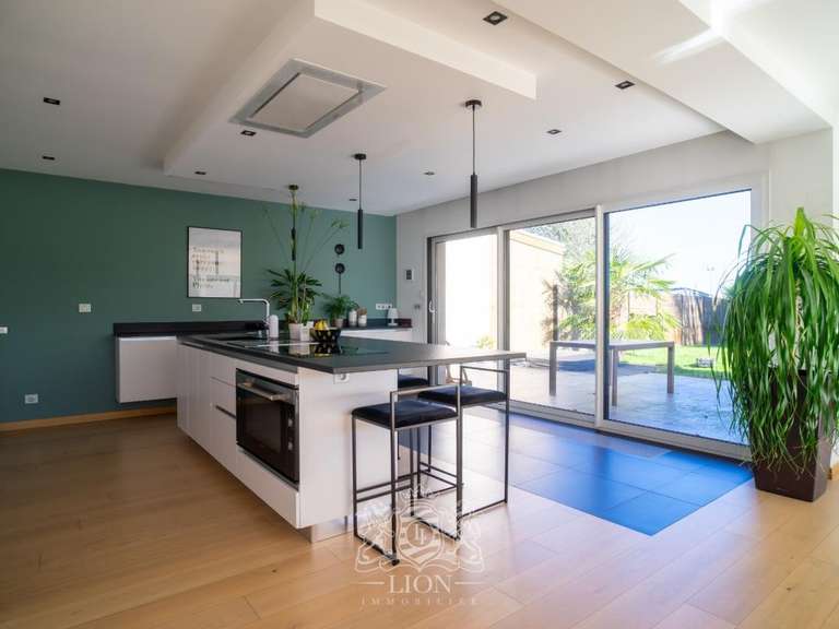 Maison Villeneuve-d'Ascq - 4 chambres - 170m²