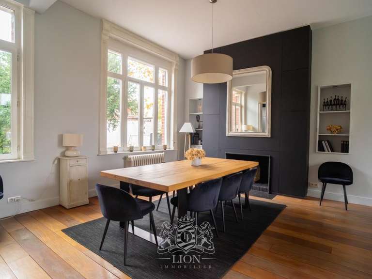 House Villeneuve-d'Ascq - 6 bedrooms - 280m²