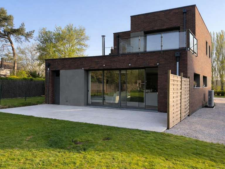 Maison Villeneuve-d'Ascq - 5 chambres - 220m²