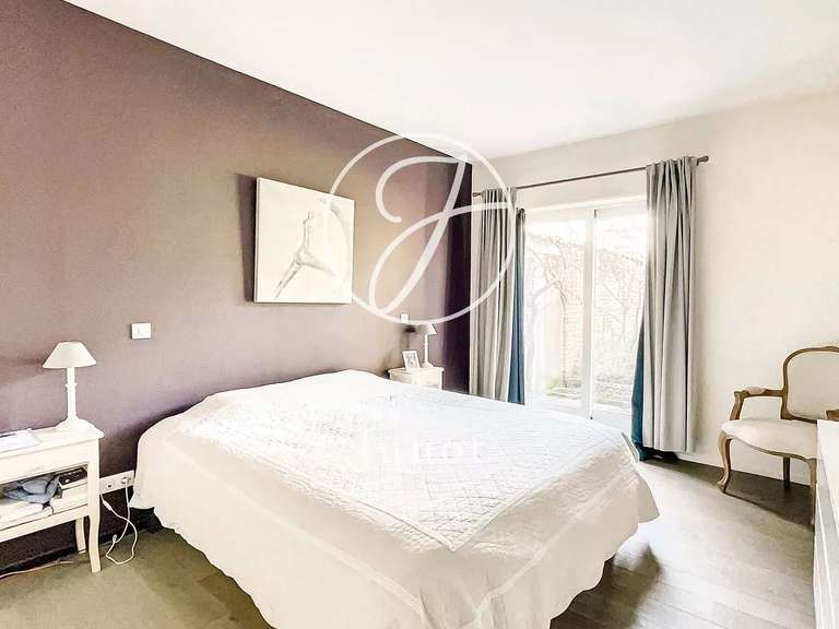 Maison Villeneuve-d'Ascq - 5 chambres - 389m²