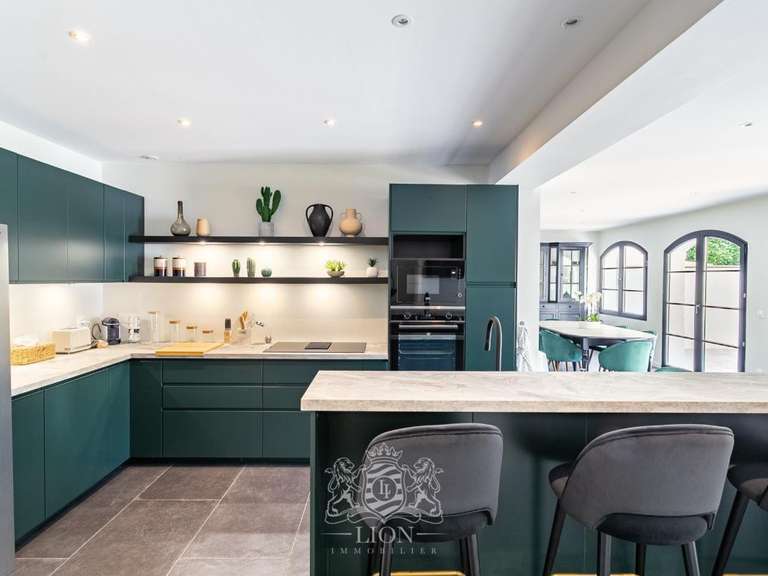 House Villeneuve-d'Ascq - 4 bedrooms - 183m²