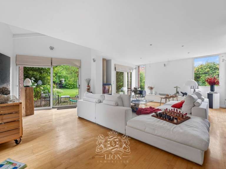 Maison Villeneuve-d'Ascq - 5 chambres - 225m²