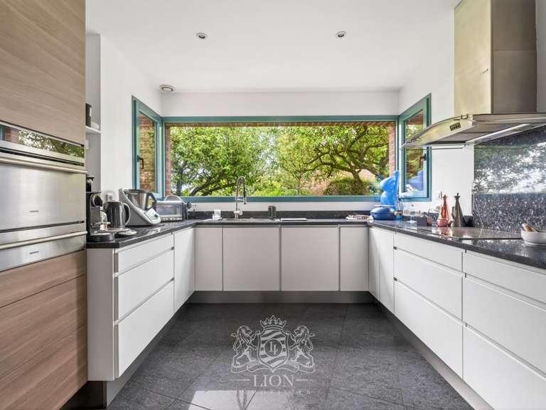 Maison Villeneuve-d'Ascq - 5 chambres - 225m²
