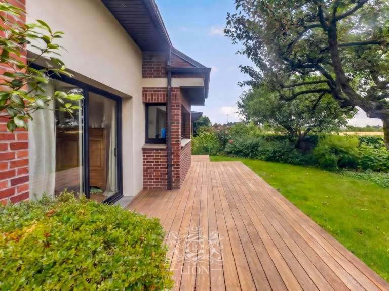 Maison Villeneuve-d'Ascq - 5 chambres - 225m²