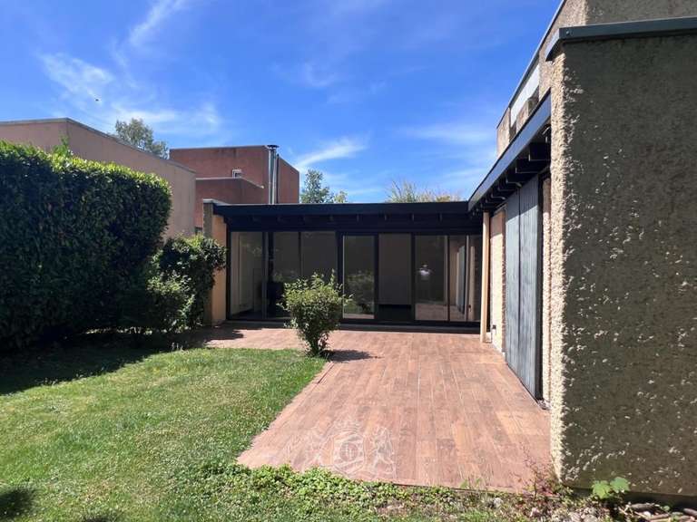 House Villeneuve-d'Ascq - 3 bedrooms - 107m²