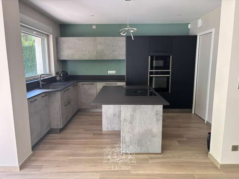 Maison Villeneuve-d'Ascq - 4 chambres - 117m²