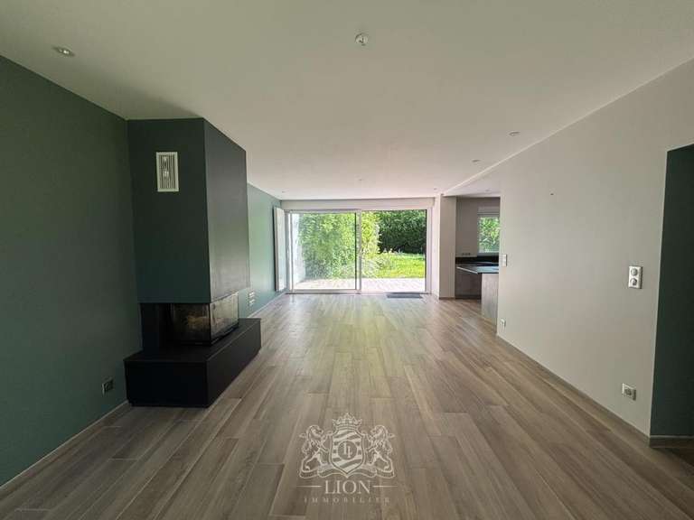 Maison Villeneuve-d'Ascq - 4 chambres - 117m²