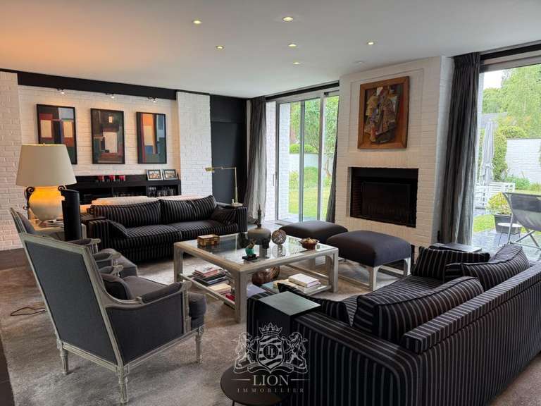 Maison Villeneuve-d'Ascq - 4 chambres - 253m²