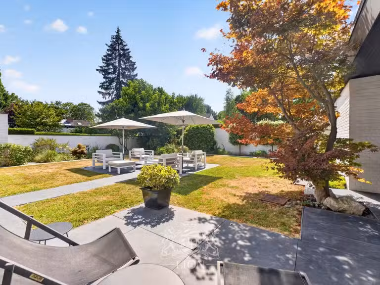 House Villeneuve-d'Ascq - 4 bedrooms - 253m²