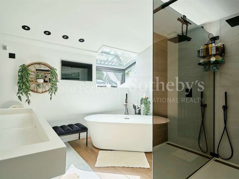 Maison Villeneuve-d'Ascq - 5 chambres - 261m²