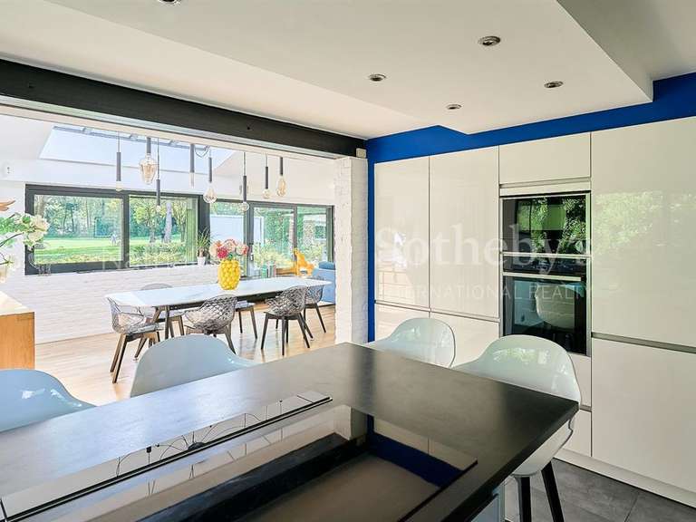 Maison Villeneuve-d'Ascq - 5 chambres - 261m²