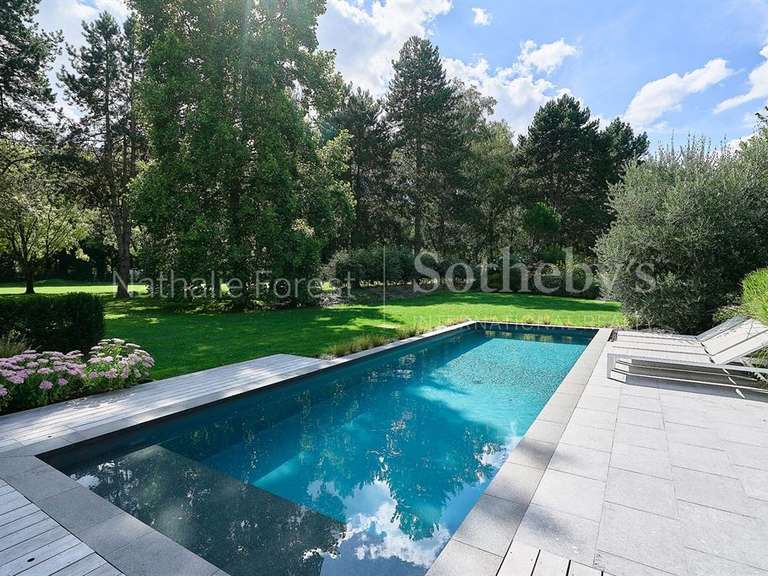 Maison Villeneuve-d'Ascq - 5 chambres - 261m²