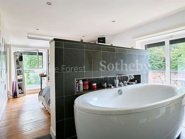 Maison Villeneuve-d'Ascq - 5 chambres - 261m²