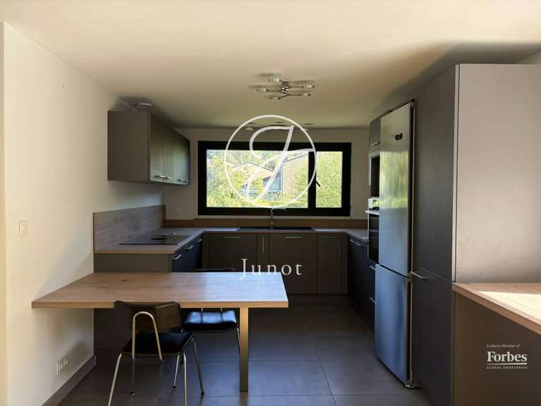 House Villeneuve-d'Ascq - 4 bedrooms - 150m²