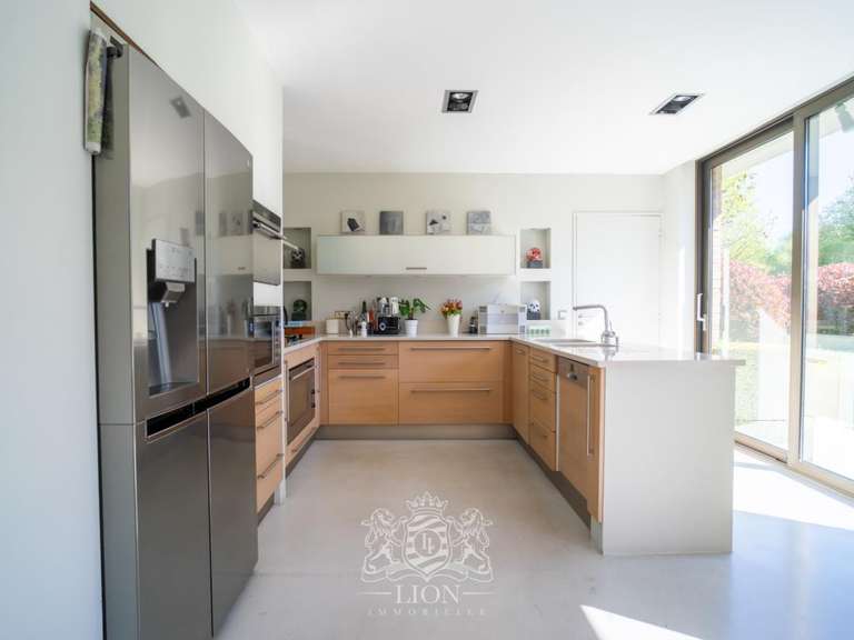 Villa Villeneuve-d'Ascq - 5 chambres - 400m²