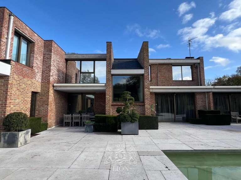 Villa Villeneuve-d'Ascq - 5 chambres - 400m²