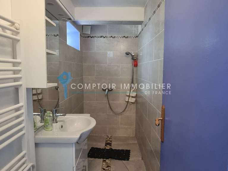 Maison Villeneuve-de-Berg - 9 chambres - 398m²