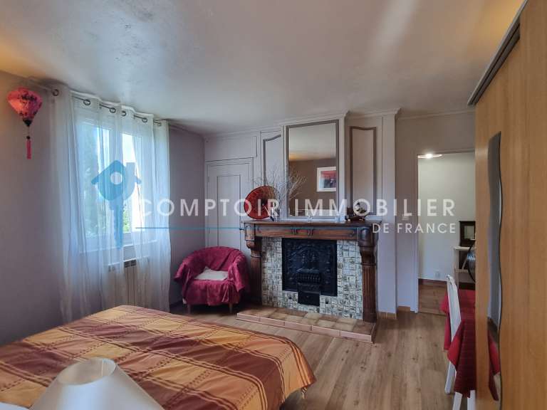 Maison Villeneuve-de-Berg - 9 chambres - 398m²