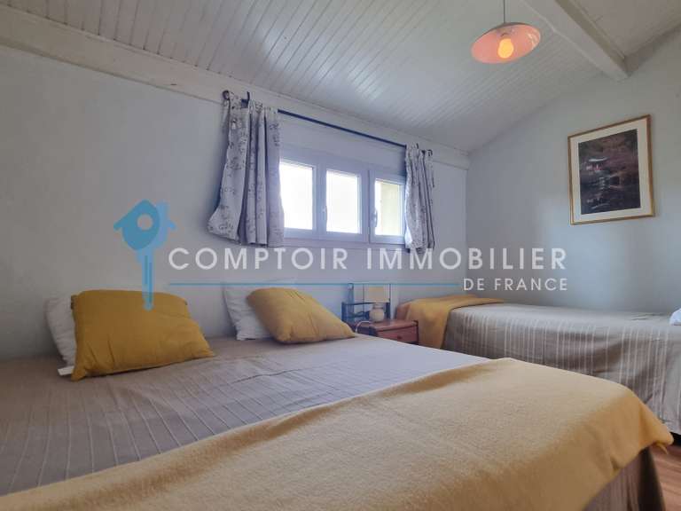 Maison Villeneuve-de-Berg - 9 chambres - 398m²