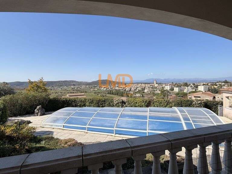 Maison Villeneuve-de-Berg - 210m²