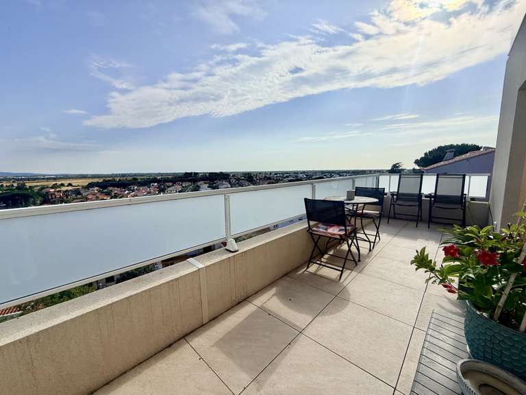 Appartement Villeneuve-de-la-Raho - 2 chambres - 112m²