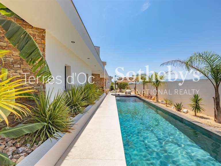 Maison Villeneuve-de-la-Raho - 180m²