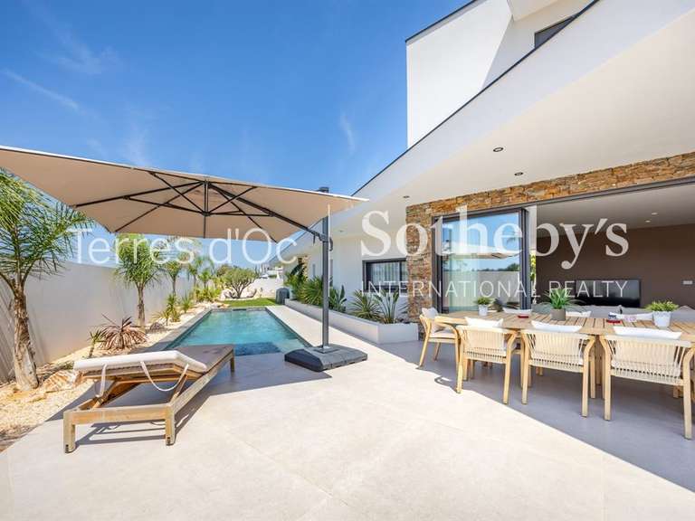 Maison Villeneuve-de-la-Raho - 180m²