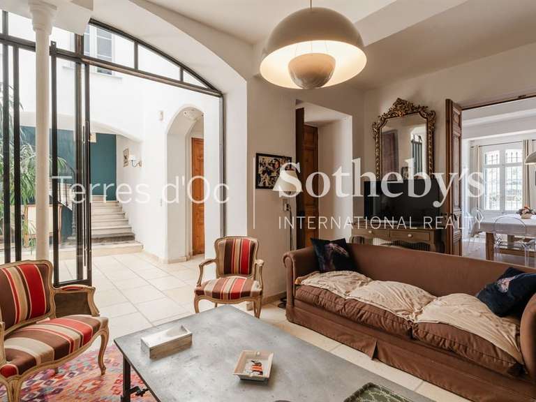 Maison Villeneuve-de-la-Raho - 5 chambres - 368m²