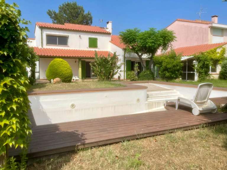 Maison Villeneuve-de-la-Raho - 5 chambres - 159m²