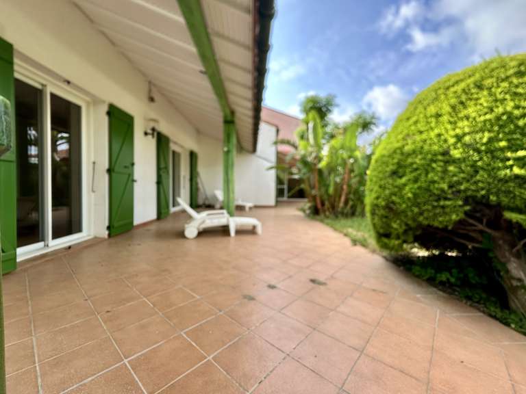 Maison Villeneuve-de-la-Raho - 5 chambres - 159m²