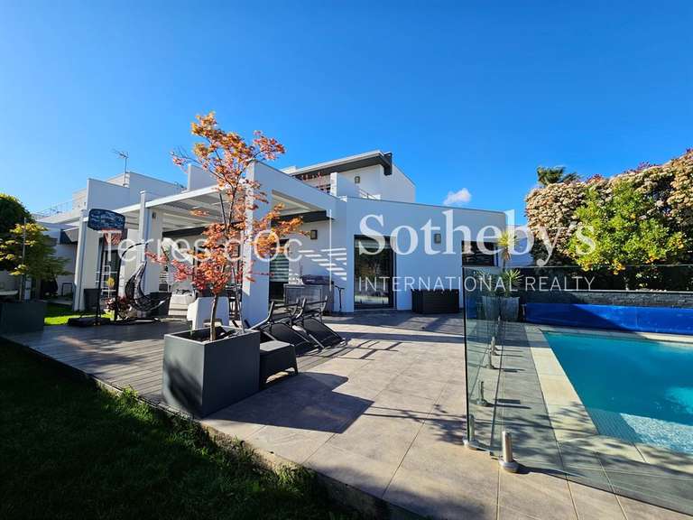 House Villeneuve-de-la-Raho - 4 bedrooms - 170m²