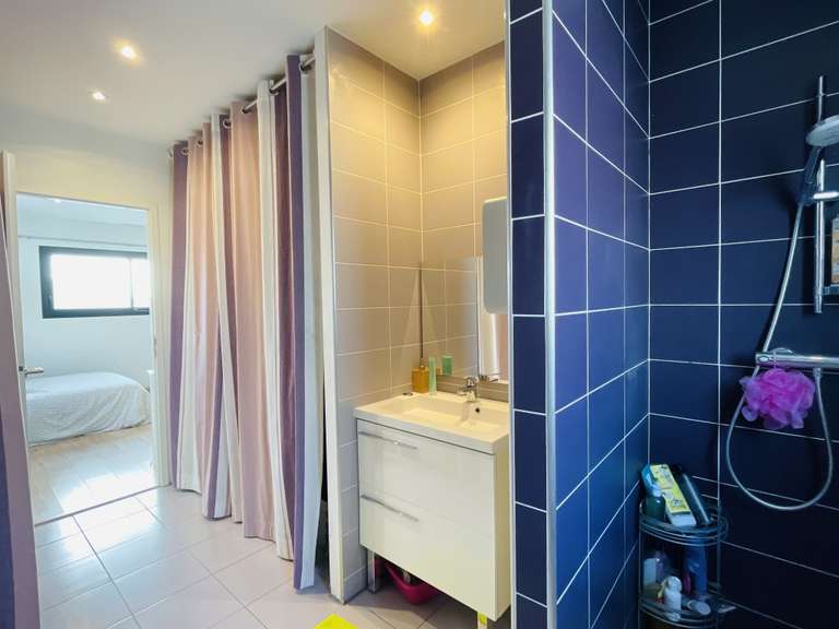 Maison Villeneuve-de-la-Raho - 3 chambres - 150m²